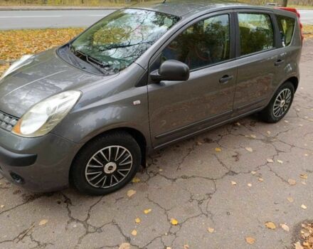 Серый Ниссан Ноут, объемом двигателя 1.4 л и пробегом 218 тыс. км за 4700 $, фото 11 на Automoto.ua