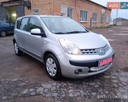 Сірий Ніссан Ноут, об'ємом двигуна 1.39 л та пробігом 248 тис. км за 4100 $, фото 3 на Automoto.ua