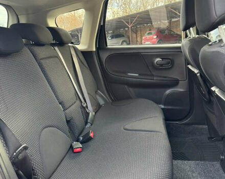 Сірий Ніссан Ноут, об'ємом двигуна 1.6 л та пробігом 185 тис. км за 6800 $, фото 22 на Automoto.ua