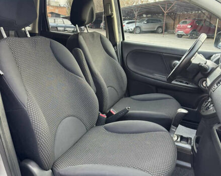 Сірий Ніссан Ноут, об'ємом двигуна 1.6 л та пробігом 185 тис. км за 6800 $, фото 25 на Automoto.ua