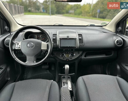 Серый Ниссан Ноут, объемом двигателя 1.6 л и пробегом 185 тыс. км за 6500 $, фото 12 на Automoto.ua