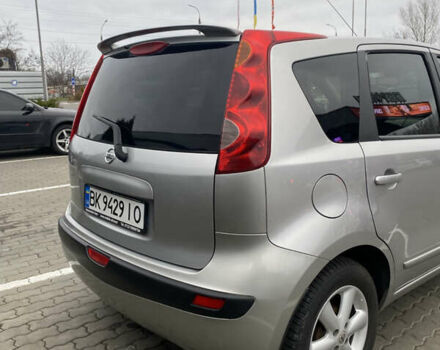 Сірий Ніссан Ноут, об'ємом двигуна 1.6 л та пробігом 214 тис. км за 5200 $, фото 7 на Automoto.ua