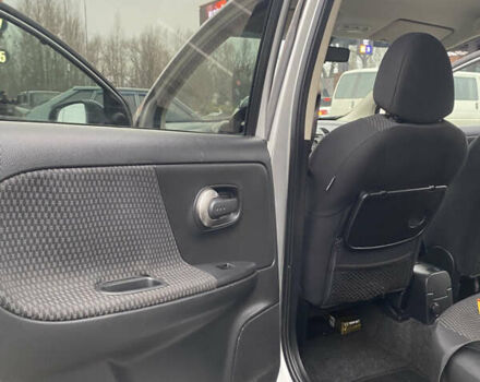 Сірий Ніссан Ноут, об'ємом двигуна 1.6 л та пробігом 214 тис. км за 5200 $, фото 25 на Automoto.ua