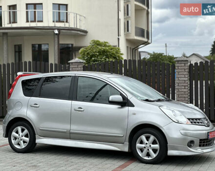 Серый Ниссан Ноут, объемом двигателя 1.6 л и пробегом 186 тыс. км за 6650 $, фото 2 на Automoto.ua