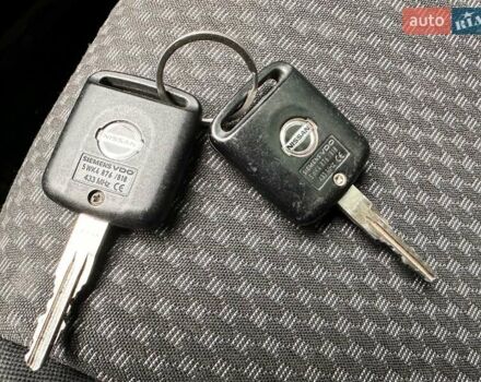 Серый Ниссан Ноут, объемом двигателя 1.4 л и пробегом 208 тыс. км за 5000 $, фото 34 на Automoto.ua