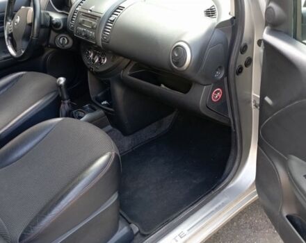 Серый Ниссан Ноут, объемом двигателя 1.6 л и пробегом 217 тыс. км за 4500 $, фото 14 на Automoto.ua