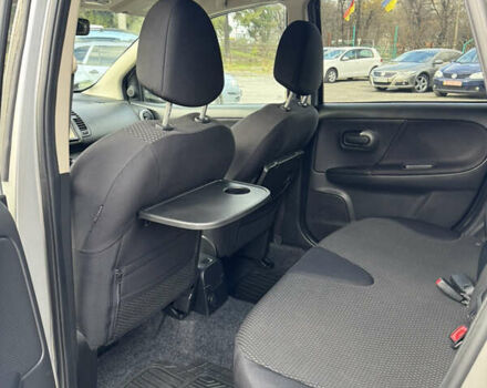 Сірий Ніссан Ноут, об'ємом двигуна 1.6 л та пробігом 185 тис. км за 6800 $, фото 18 на Automoto.ua