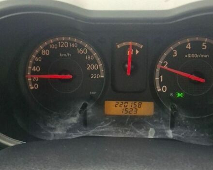 Сірий Ніссан Ноут, об'ємом двигуна 1.4 л та пробігом 220 тис. км за 4800 $, фото 7 на Automoto.ua