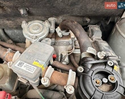 Серый Ниссан Ноут, объемом двигателя 1.4 л и пробегом 208 тыс. км за 5000 $, фото 2 на Automoto.ua