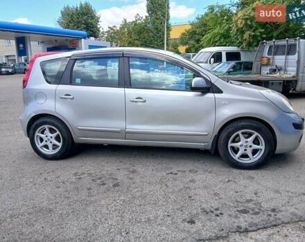 Серый Ниссан Ноут, объемом двигателя 1.6 л и пробегом 200 тыс. км за 4300 $, фото 6 на Automoto.ua