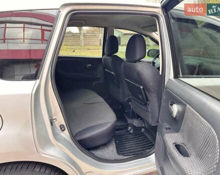 Серый Ниссан Ноут, объемом двигателя 1.4 л и пробегом 208 тыс. км за 5000 $, фото 13 на Automoto.ua