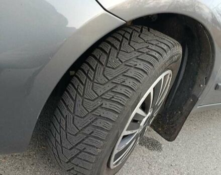 Сірий Ніссан Ноут, об'ємом двигуна 1.39 л та пробігом 218 тис. км за 4500 $, фото 17 на Automoto.ua