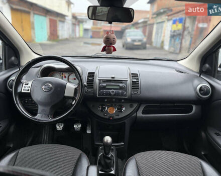Сірий Ніссан Ноут, об'ємом двигуна 1.6 л та пробігом 90 тис. км за 5999 $, фото 27 на Automoto.ua