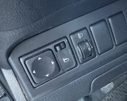 Сірий Ніссан Ноут, об'ємом двигуна 1.4 л та пробігом 187 тис. км за 5400 $, фото 11 на Automoto.ua