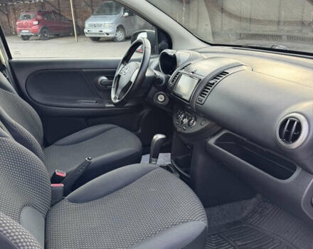 Сірий Ніссан Ноут, об'ємом двигуна 1.6 л та пробігом 185 тис. км за 6800 $, фото 24 на Automoto.ua