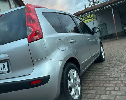 Серый Ниссан Ноут, объемом двигателя 1.6 л и пробегом 142 тыс. км за 6800 $, фото 5 на Automoto.ua