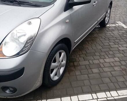 Сірий Ніссан Ноут, об'ємом двигуна 1.4 л та пробігом 178 тис. км за 4500 $, фото 3 на Automoto.ua