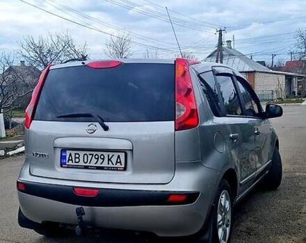 Сірий Ніссан Ноут, об'ємом двигуна 1.6 л та пробігом 177 тис. км за 6200 $, фото 3 на Automoto.ua