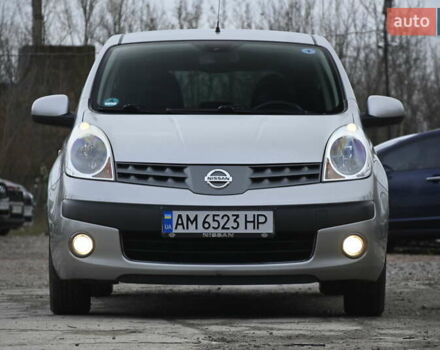 Сірий Ніссан Ноут, об'ємом двигуна 1.6 л та пробігом 258 тис. км за 5150 $, фото 4 на Automoto.ua