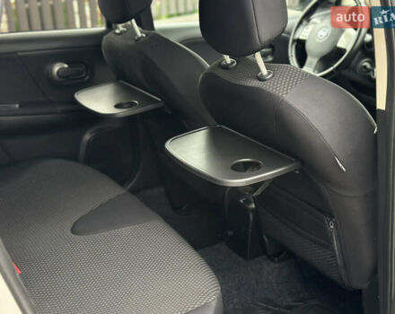 Серый Ниссан Ноут, объемом двигателя 1.6 л и пробегом 186 тыс. км за 6650 $, фото 14 на Automoto.ua