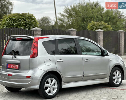 Серый Ниссан Ноут, объемом двигателя 1.6 л и пробегом 185 тыс. км за 6500 $, фото 4 на Automoto.ua