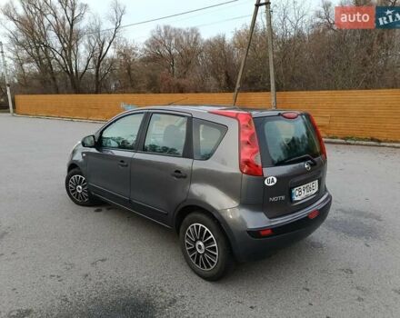 Сірий Ніссан Ноут, об'ємом двигуна 1.39 л та пробігом 218 тис. км за 4500 $, фото 5 на Automoto.ua