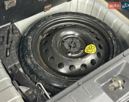 Серый Ниссан Ноут, объемом двигателя 1.6 л и пробегом 186 тыс. км за 6650 $, фото 8 на Automoto.ua