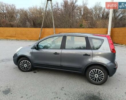 Сірий Ніссан Ноут, об'ємом двигуна 1.39 л та пробігом 218 тис. км за 4500 $, фото 4 на Automoto.ua