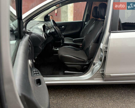 Сірий Ніссан Ноут, об'ємом двигуна 1.6 л та пробігом 90 тис. км за 5999 $, фото 22 на Automoto.ua