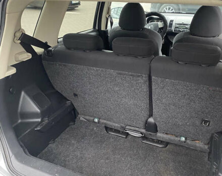 Сірий Ніссан Ноут, об'ємом двигуна 1.6 л та пробігом 214 тис. км за 5200 $, фото 16 на Automoto.ua