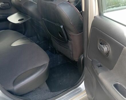 Серый Ниссан Ноут, объемом двигателя 1.6 л и пробегом 217 тыс. км за 4500 $, фото 13 на Automoto.ua