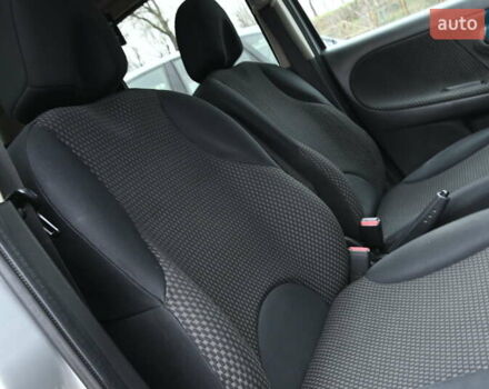 Сірий Ніссан Ноут, об'ємом двигуна 1.6 л та пробігом 258 тис. км за 5150 $, фото 31 на Automoto.ua