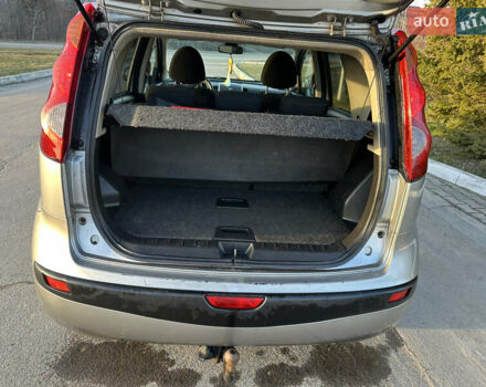 Серый Ниссан Ноут, объемом двигателя 1.6 л и пробегом 311 тыс. км за 5100 $, фото 26 на Automoto.ua