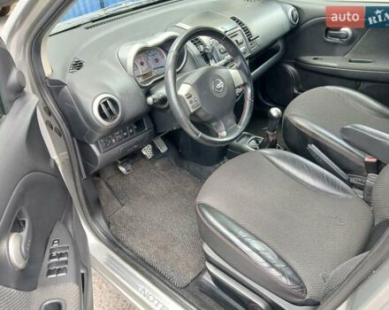Серый Ниссан Ноут, объемом двигателя 1.6 л и пробегом 200 тыс. км за 4300 $, фото 2 на Automoto.ua