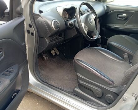 Серый Ниссан Ноут, объемом двигателя 1.6 л и пробегом 217 тыс. км за 4500 $, фото 12 на Automoto.ua