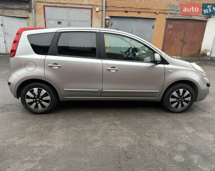 Сірий Ніссан Ноут, об'ємом двигуна 1.6 л та пробігом 90 тис. км за 5999 $, фото 12 на Automoto.ua