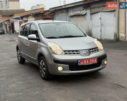 Сірий Ніссан Ноут, об'ємом двигуна 1.6 л та пробігом 90 тис. км за 5999 $, фото 5 на Automoto.ua