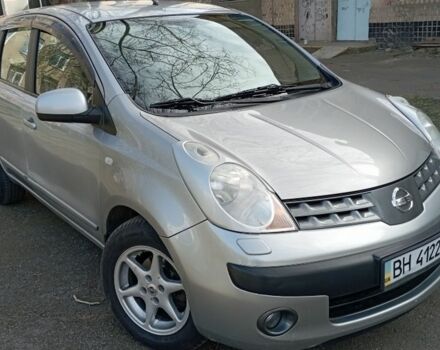 Серый Ниссан Ноут, объемом двигателя 1.6 л и пробегом 217 тыс. км за 4500 $, фото 8 на Automoto.ua