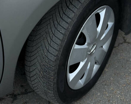 Сірий Ніссан Ноут, об'ємом двигуна 1.39 л та пробігом 178 тис. км за 5150 $, фото 26 на Automoto.ua