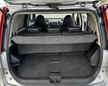 Серый Ниссан Ноут, объемом двигателя 1.6 л и пробегом 270 тыс. км за 5099 $, фото 7 на Automoto.ua