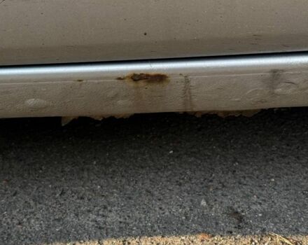 Сірий Ніссан Ноут, об'ємом двигуна 1.6 л та пробігом 255 тис. км за 6200 $, фото 21 на Automoto.ua