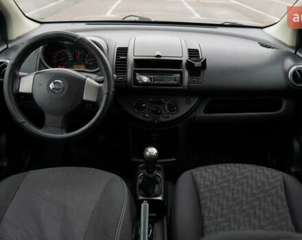 Серый Ниссан Ноут, объемом двигателя 1.6 л и пробегом 215 тыс. км за 6000 $, фото 25 на Automoto.ua