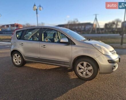 Сірий Ніссан Ноут, об'ємом двигуна 1.6 л та пробігом 240 тис. км за 5200 $, фото 5 на Automoto.ua