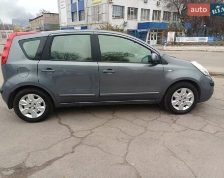 Серый Ниссан Ноут, объемом двигателя 1.6 л и пробегом 221 тыс. км за 6200 $, фото 4 на Automoto.ua