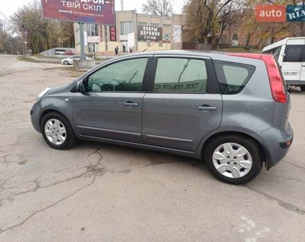 Серый Ниссан Ноут, объемом двигателя 1.6 л и пробегом 221 тыс. км за 6200 $, фото 3 на Automoto.ua