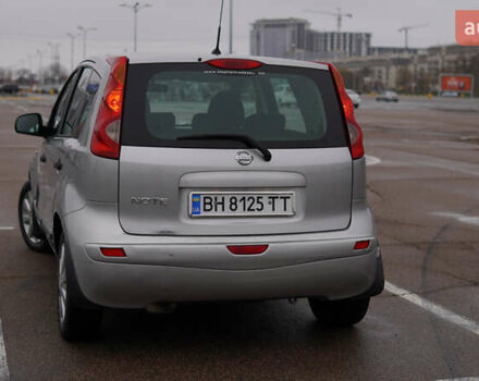Серый Ниссан Ноут, объемом двигателя 1.6 л и пробегом 215 тыс. км за 6000 $, фото 12 на Automoto.ua