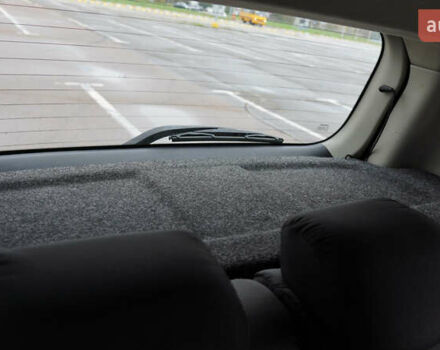 Серый Ниссан Ноут, объемом двигателя 1.6 л и пробегом 215 тыс. км за 6000 $, фото 32 на Automoto.ua