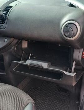 Серый Ниссан Ноут, объемом двигателя 1.6 л и пробегом 123 тыс. км за 6600 $, фото 11 на Automoto.ua