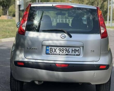 Сірий Ніссан Ноут, об'ємом двигуна 1.6 л та пробігом 259 тис. км за 6500 $, фото 15 на Automoto.ua