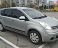 Серый Ниссан Ноут, объемом двигателя 1.4 л и пробегом 293 тыс. км за 5400 $, фото 1 на Automoto.ua